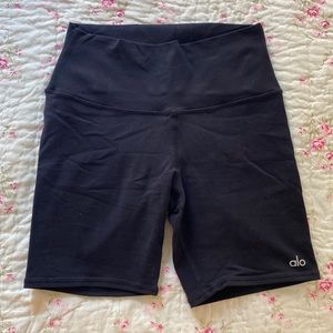 Alo Yoga 7” High-Waist Biker Shorts